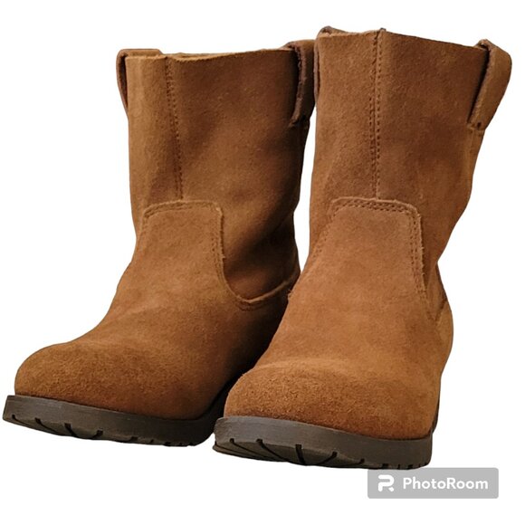 American Eagle Outfitters Genuine Suede Brown Camel Colored Bootie Boots NEW - Picture 3 of 15